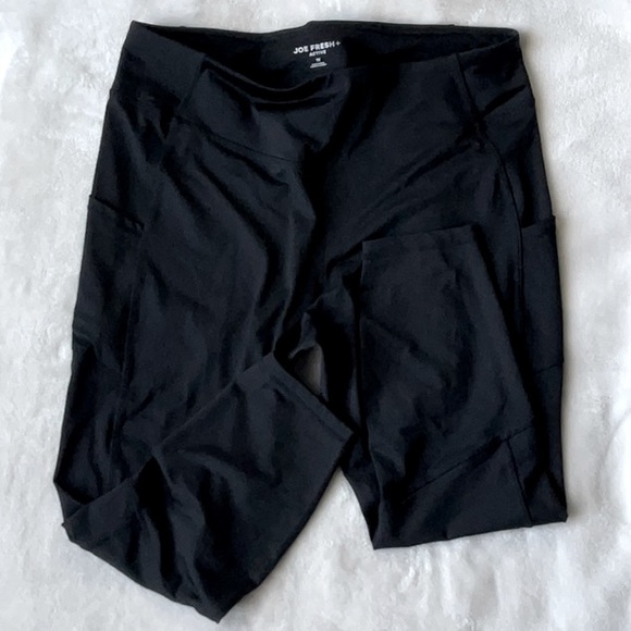 EUC: JoeFresh+ - Active Capri - Picture 3 of 4